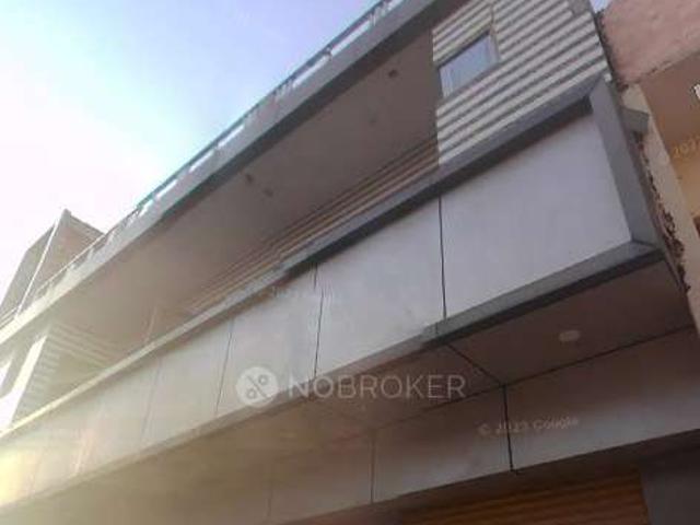 Property for rent in Hariana