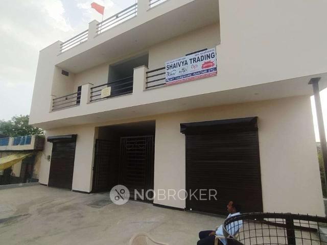 Property for rent in Hariana