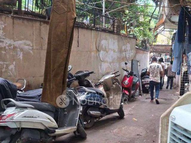 Property for sale in Central Delhi, Deri