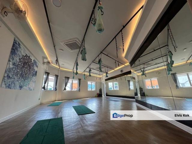Shop for rent in Country Heights Damansara, Kuala Lumpur