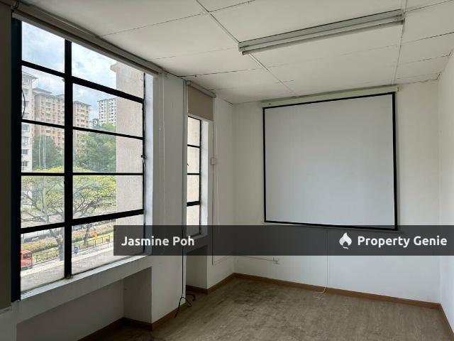 Shop Office for sale in Selayang, Selangor