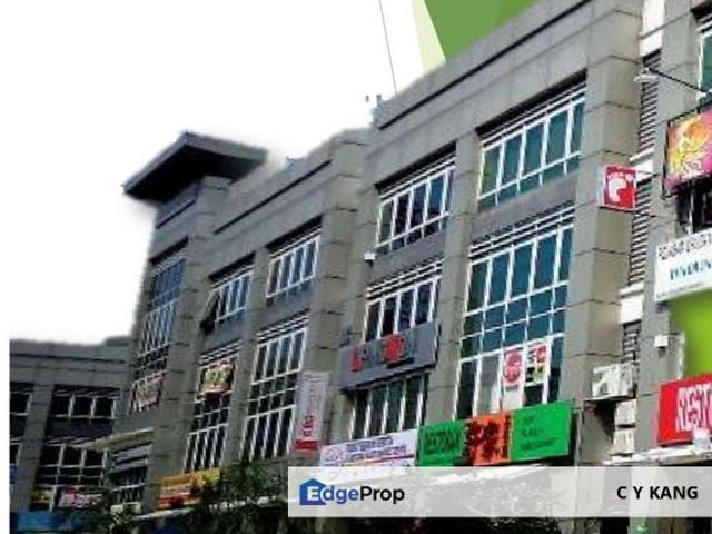 Shop for sale in Petaling, Subang Jaya