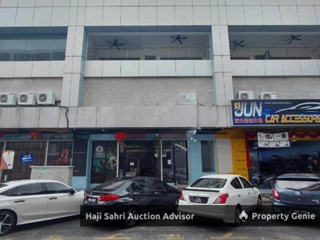 Shop Office for rent in Mukim 13, Georgetown