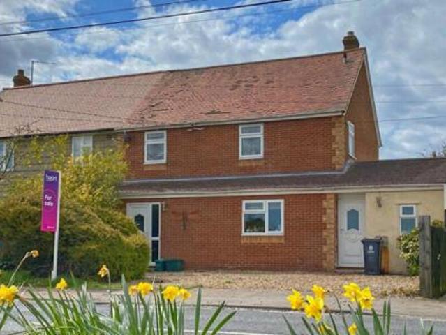 House for sale in Lyons, Greater London