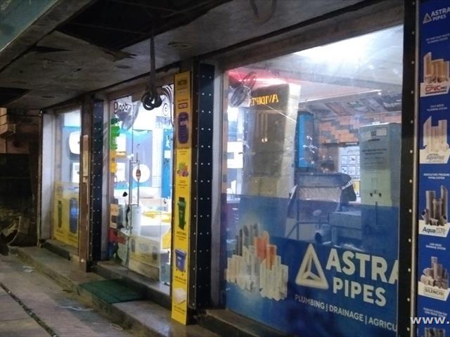 Commercial for rent in Calcutta, West Bengal