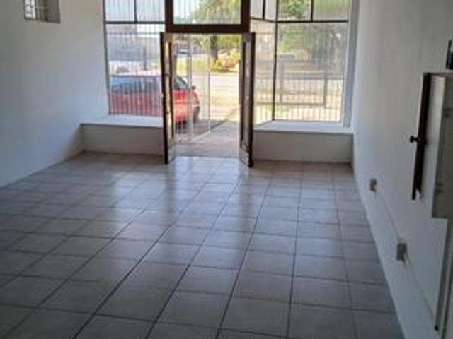 Commercial for rent in Kariega, Nelson Mandela Bay Metropolitan Municipality