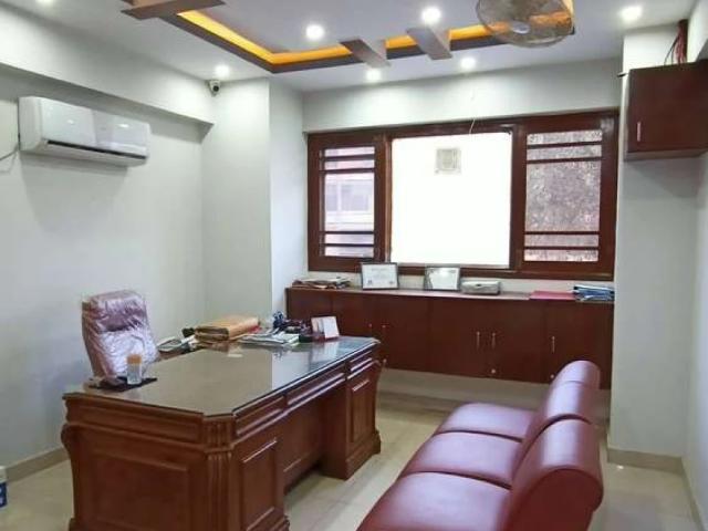 Commercial for sale in North Nazimabad Block E, نارتھ ناظم آباد ٹاؤن