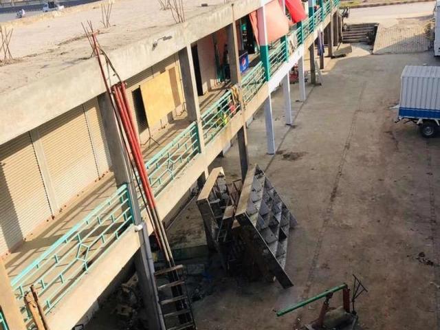 Commercial for rent in Peshawar, North West Frontier Province