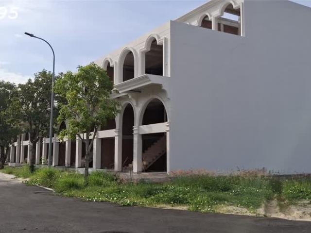 Nhà mặt phố bán tại Gia Lai