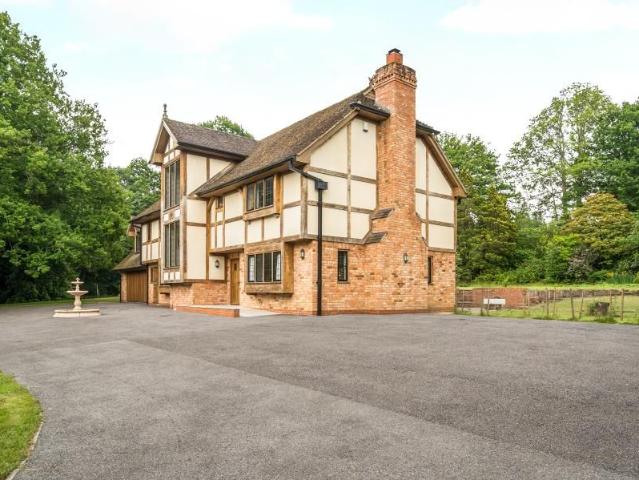 House for rent in Westborough, Surrey