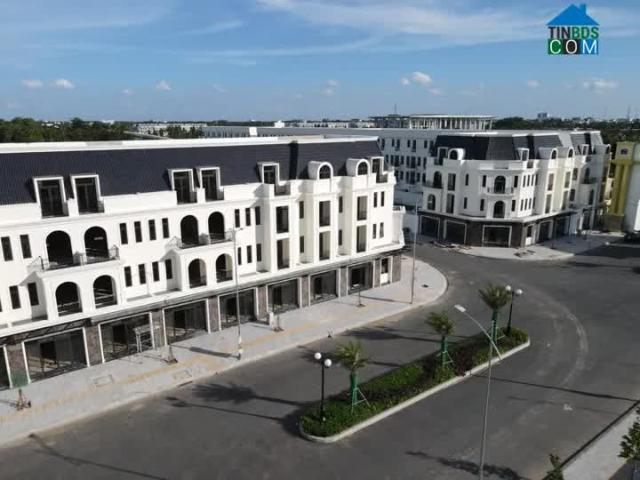 Nhà mặt phố bán