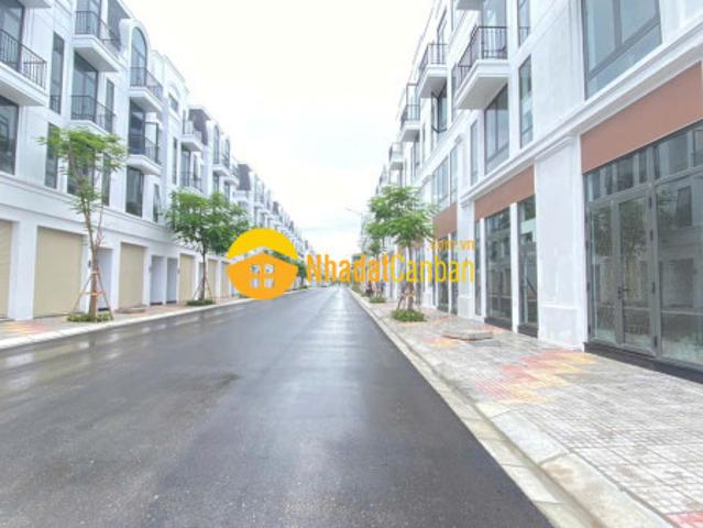 Nhà mặt phố bán