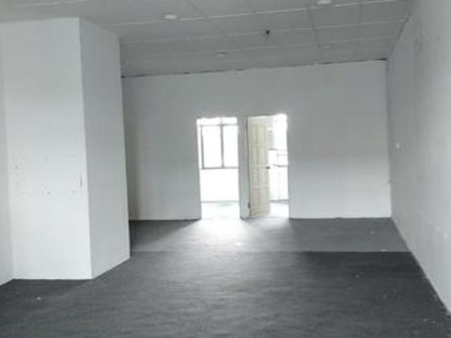 Shop for rent in Kuching, Bahagian Kuching