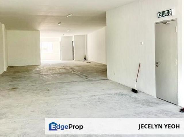 Shop for rent in Majlis Bandaraya Subang Jaya, Petaling