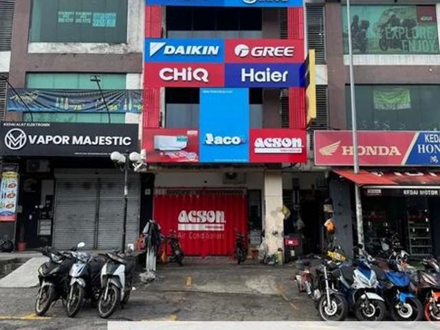 Shop for rent in Kajang, Langat