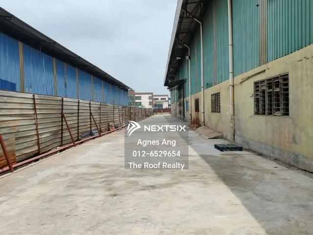 Shop for rent in Kuching, Bahagian Kuching