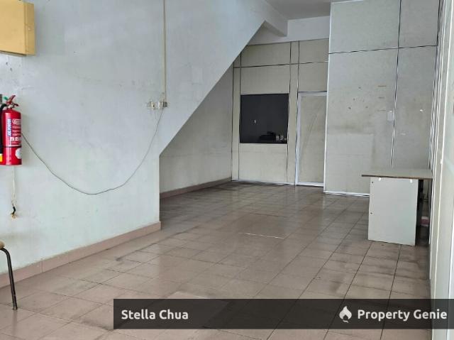 Shop for rent in Ulu Tiram, Johor