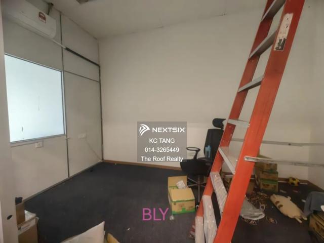 Shop for rent in Tangkak, Johor