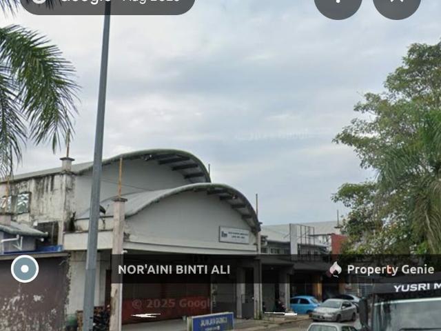 Warehouse for sale in Pahang