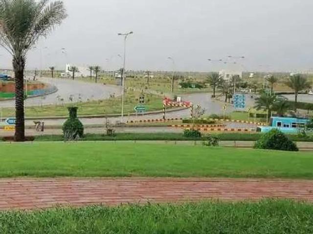 Commercial for sale in ضلع ملیر, کراچی ڈویژن