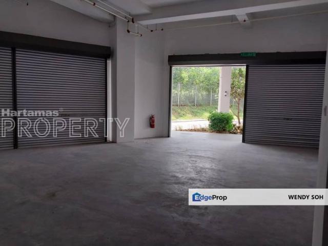 Shop for sale in Petaling, Alam Impian