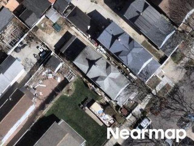 House for sale in Queens, Arverne