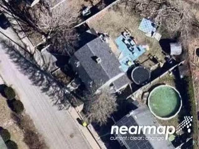 House for sale in Bedford Park