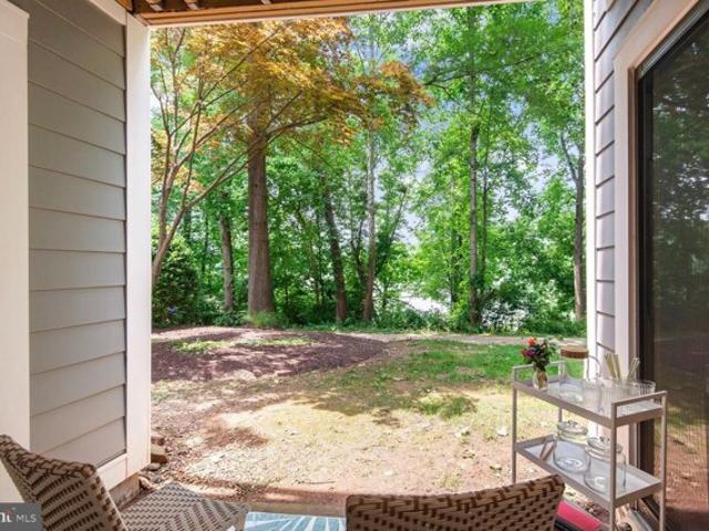 Condo for sale in Germantown