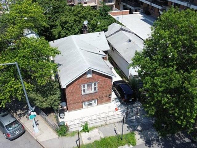 Land for sale in Brooklyn