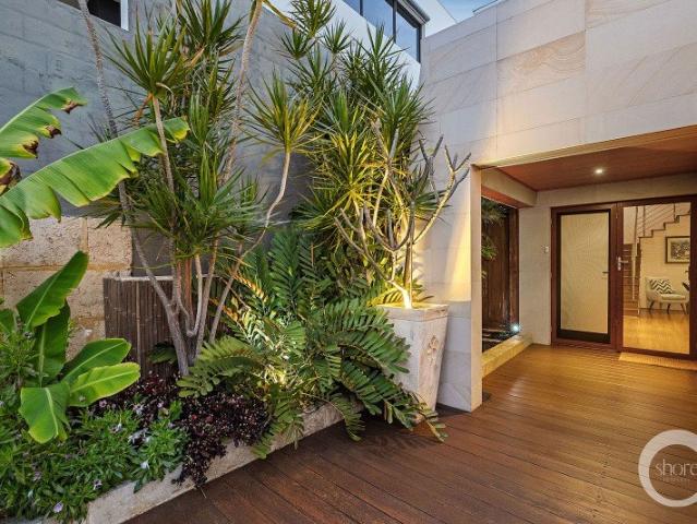 House for sale in Scarborough, City of Stirling