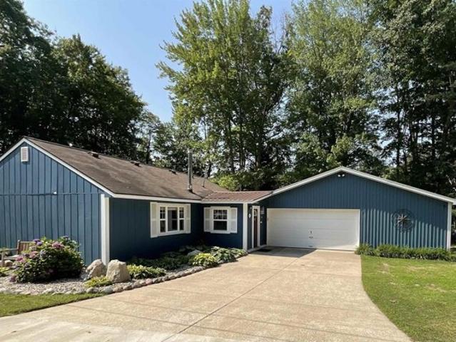 House for sale in Kalkaska