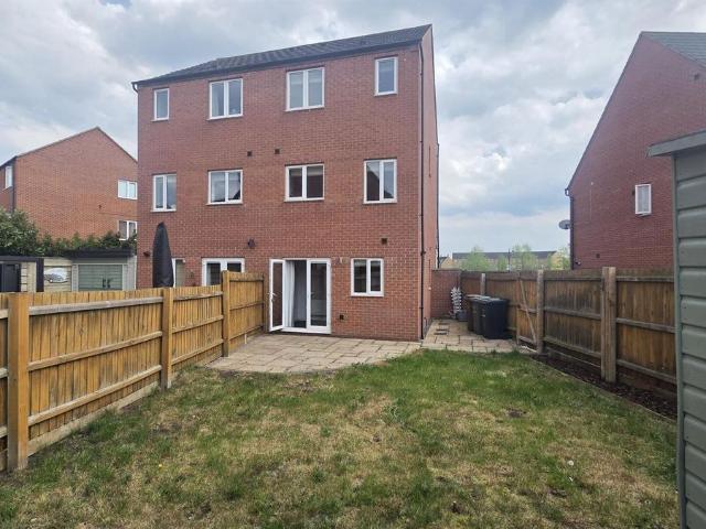 Apartment for rent in Hampton Hargate, Peterborough