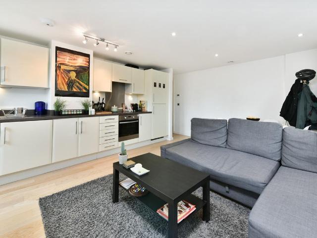 Apartment for rent in Hoxton, Greater London