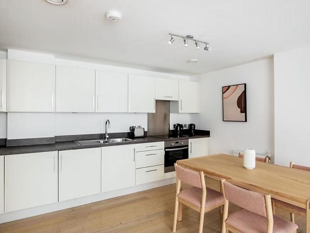 Apartment for rent in Hoxton, Greater London