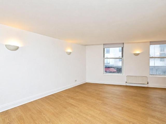 Apartment for rent in London Borough of Hackney, Greater London