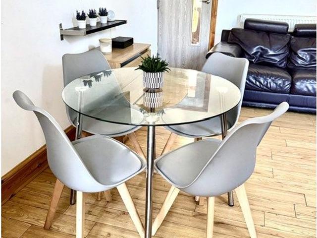 Room for rent in Lowfield, South Yorkshire