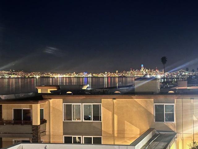 Apartment for rent in Alameda, California