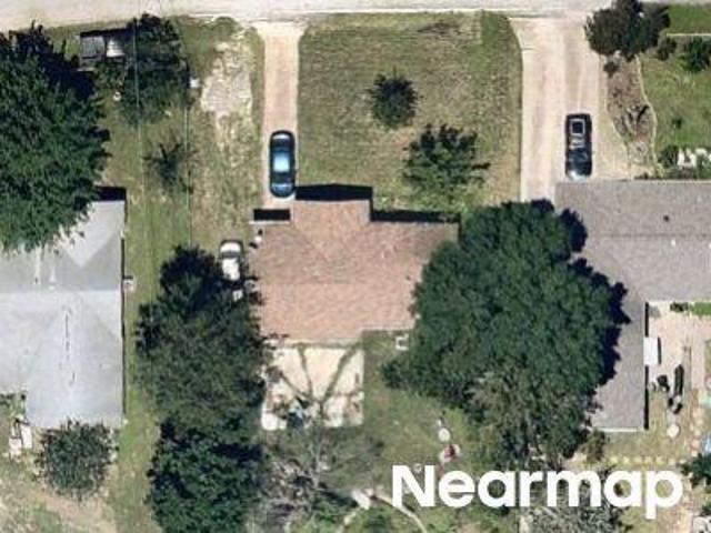 House for sale in Castle Hill Estate, Azle
