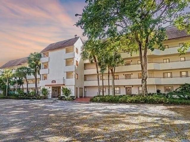 Condo for sale in Wellington