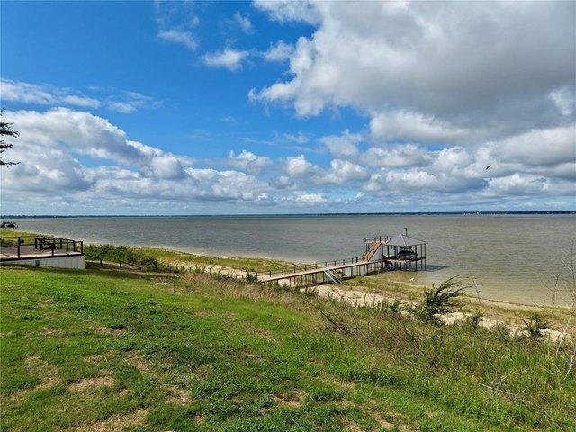 Land for sale in Kemp, Texas