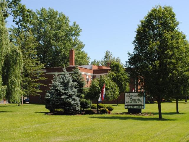 Apartment for rent in Lakeside Cove, Euclid