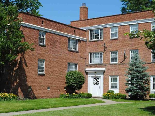 Apartment for rent in Lakeside Cove, Euclid
