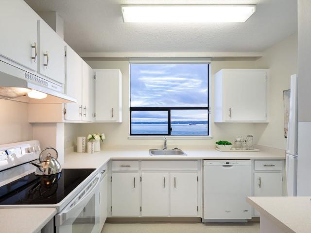 Apartment for rent in West Vancouver, British Columbia