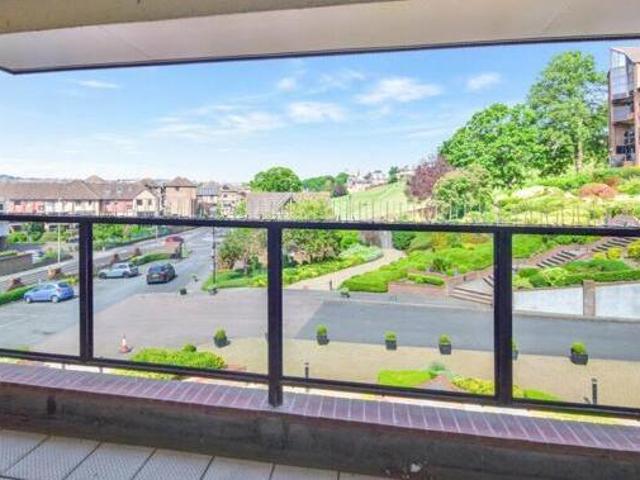 House for sale in Rochester, Kent