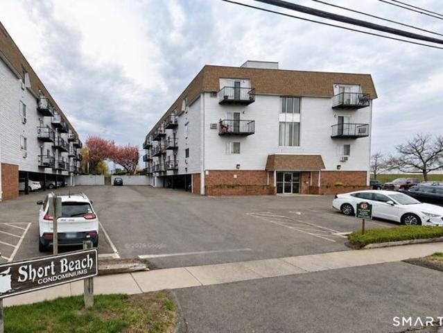 Condo for sale in Stratford, Connecticut