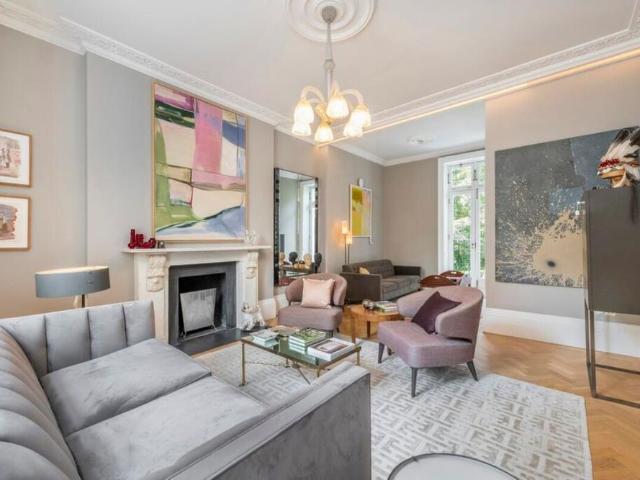 House for rent in St. John's Wood, Greater London