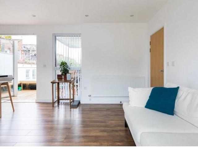 Apartment for rent in South Hackney, Greater London