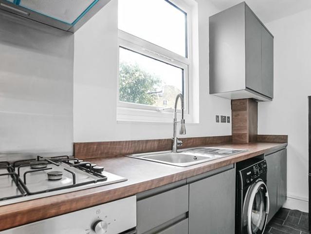 Apartment for rent in London Borough of Croydon, Greater London