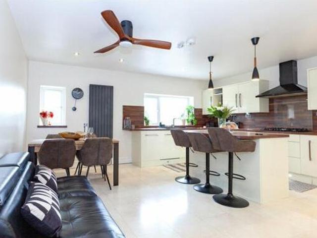 House for sale in The Slade, Oxfordshire