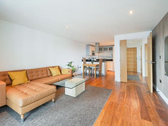 Apartment for rent in Belsize Park, Greater London